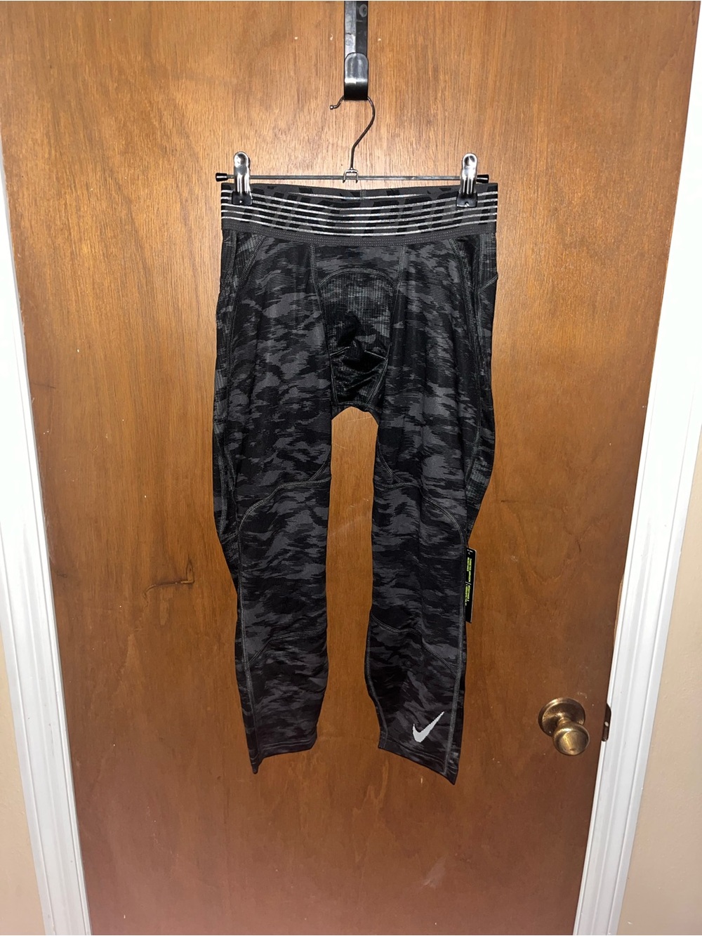 NEW Men's Small NIKE PRO Dri-Fit Printed Basketball Tights Pants Camo 880837 060